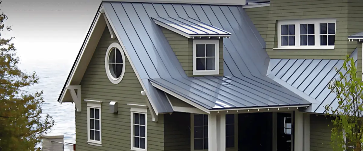 Residential metal roofing in Laredo by experienced roofing dealers

